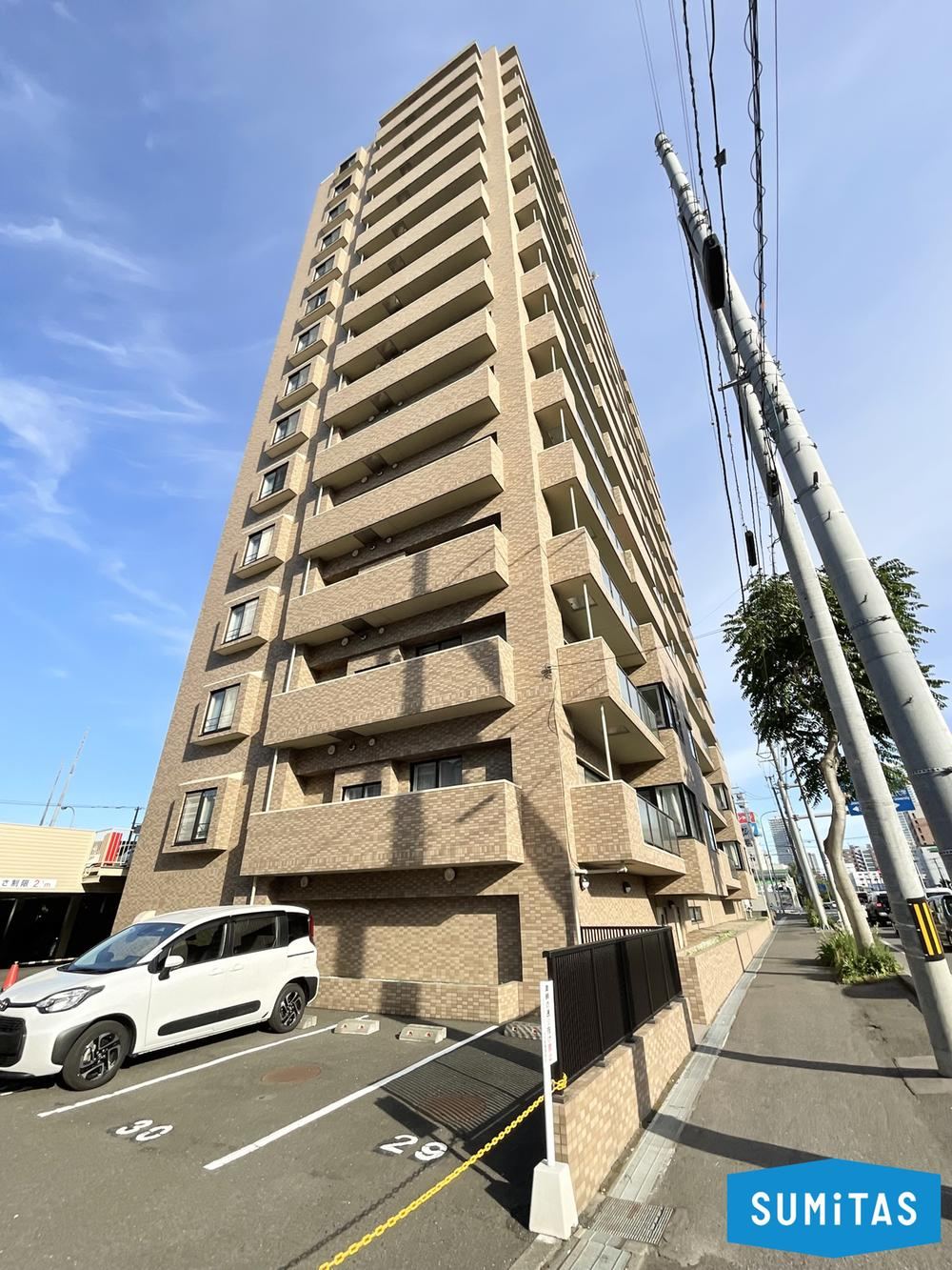 3LDK apartment in Higashi Ward, Sapporo, Hokkaido - Photo 1