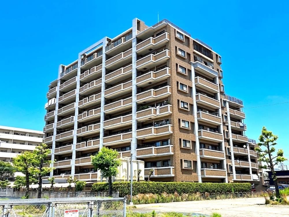 3LDK apartment in Hakata Ward, Fukuoka - Photo 1
