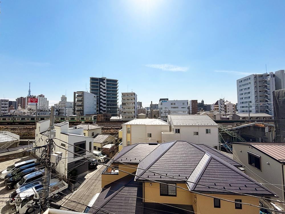 2LDK apartment in Arakawa Ward, Tokyo - Photo 1
