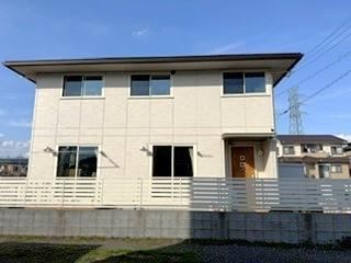 4LDK house in Kofu, Yamanashi - Photo 1