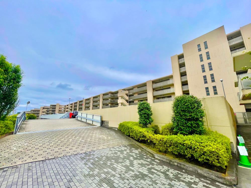 4LDK apartment in Seya Ward, Yokohama, Kanagawa - Photo 1