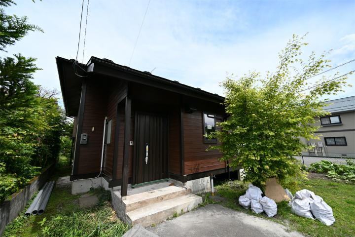 2LDK house in Karuizawa, Kitasaku District, Nagano - Photo 1