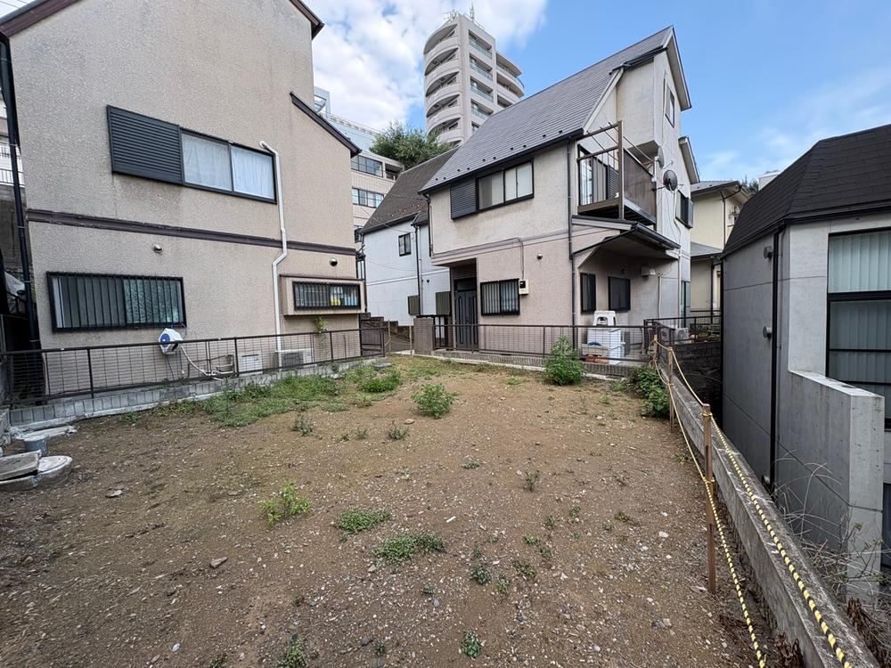 89 m² land in Shinagawa Ward, Tokyo - Photo 1
