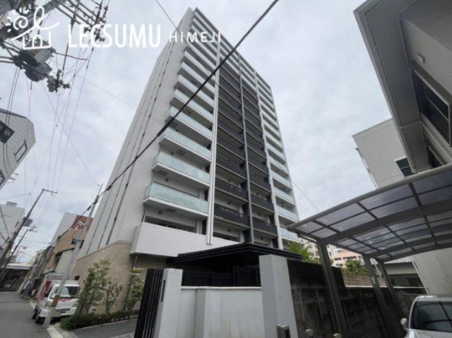 1LDK+S apartment in Himeji, Hyogo - Photo 1