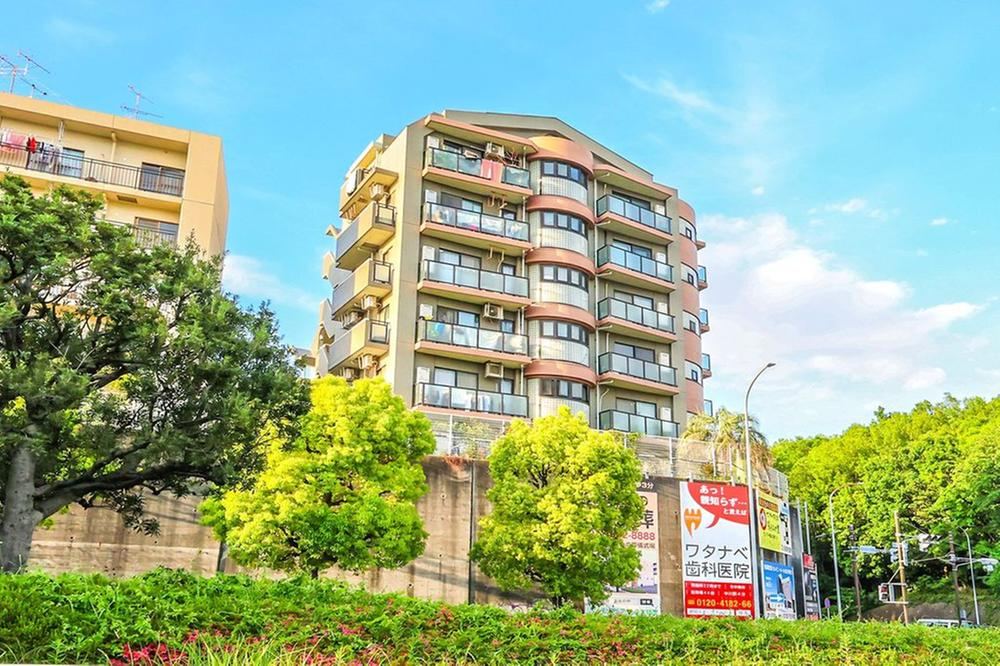 2LDK+S apartment in Tsuzuki Ward, Yokohama, Kanagawa - Photo 1