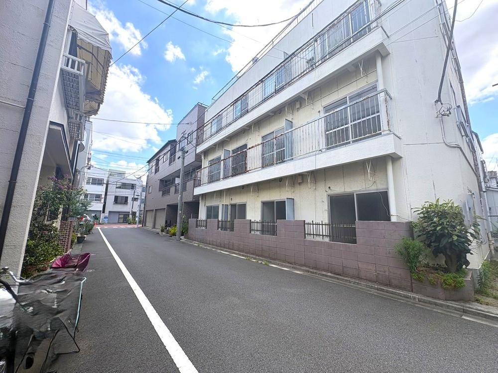 132 m² land in Taito Ward, Tokyo - Photo 1