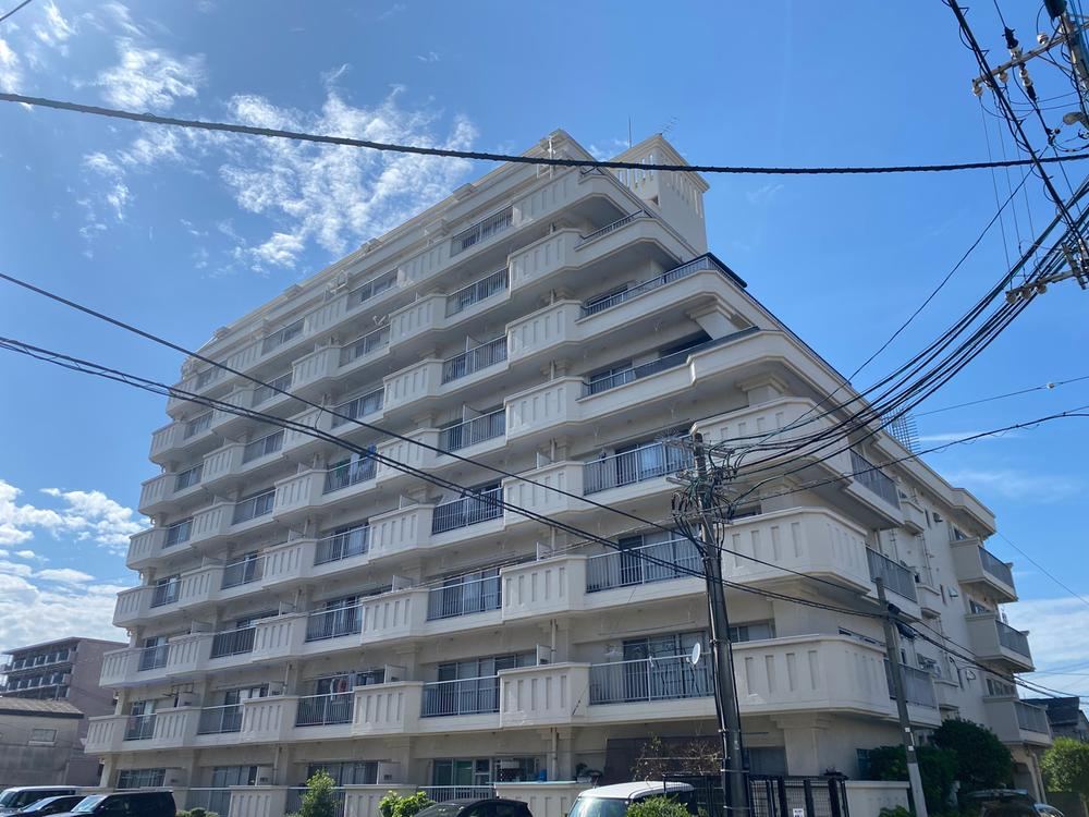 4LDK apartment in Yahatanishi Ward, Kitakyushu, Fukuoka - Photo 1