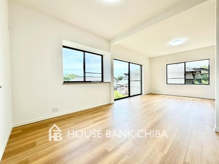 3LDK+S house in Funabashi, Chiba - Photo 1