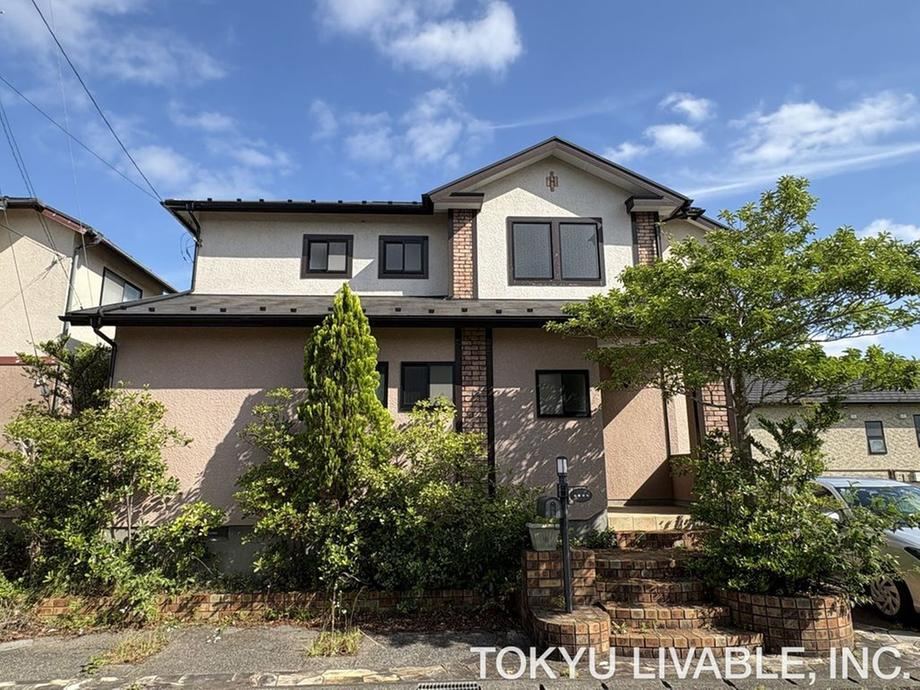 4LDK house in Oamishirasato, Chiba - Photo 1