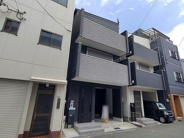 2LDK+S house in Taisho Ward, Osaka - Photo 1