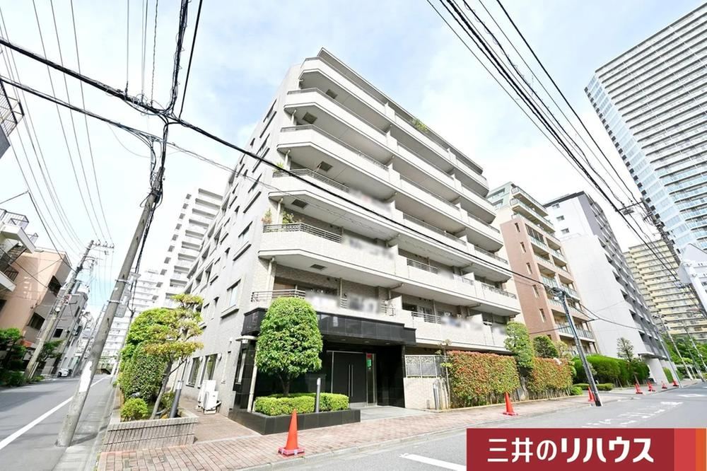3LDK apartment in Koto Ward, Tokyo - Photo 1