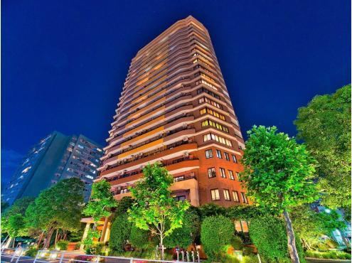 3LDK apartment in Chuo Ward, Tokyo - Photo 1