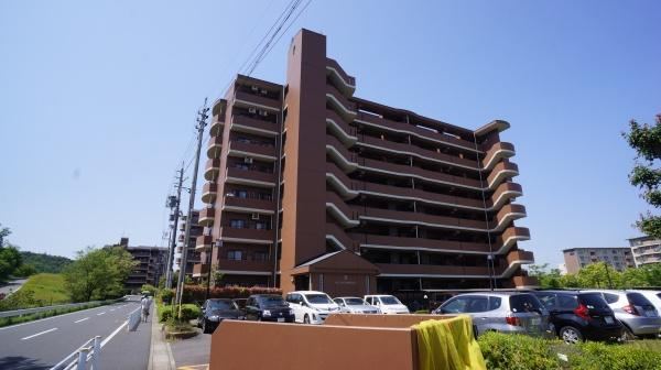 3LDK apartment in Kasugai, Aichi - Photo 1