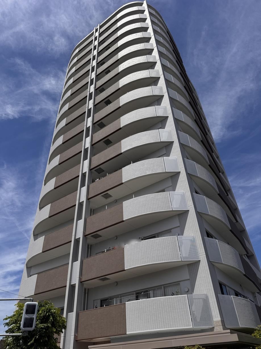 3LDK apartment in Kochi, Kochi - Photo 1