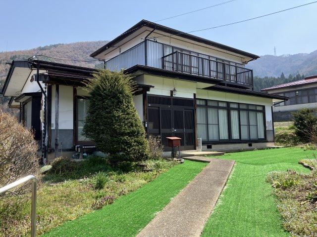 6DK house in Takayama, Kamitakai District, Nagano - Photo 1
