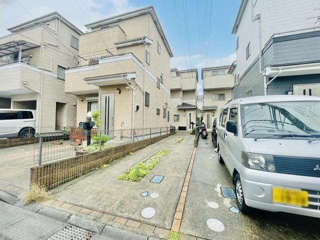 4LDK house in Toda, Saitama - Photo 1