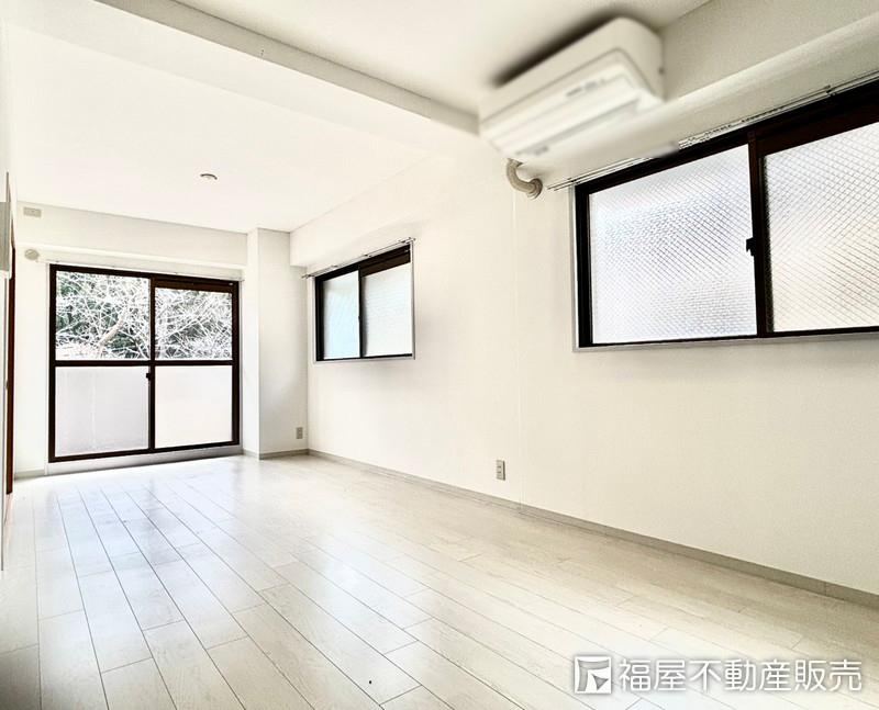 2LDK apartment in Otsu, Shiga - Photo 1