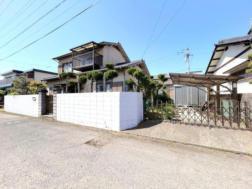 3LDK house in Takamatsu, Kagawa - Photo 1