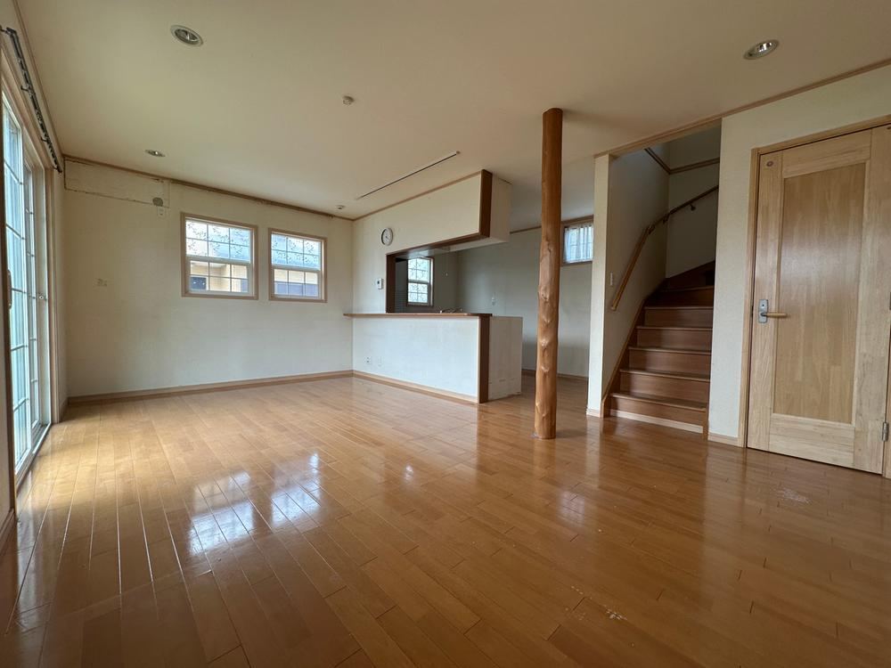 3LDK house in Akishima, Tokyo - Photo 1