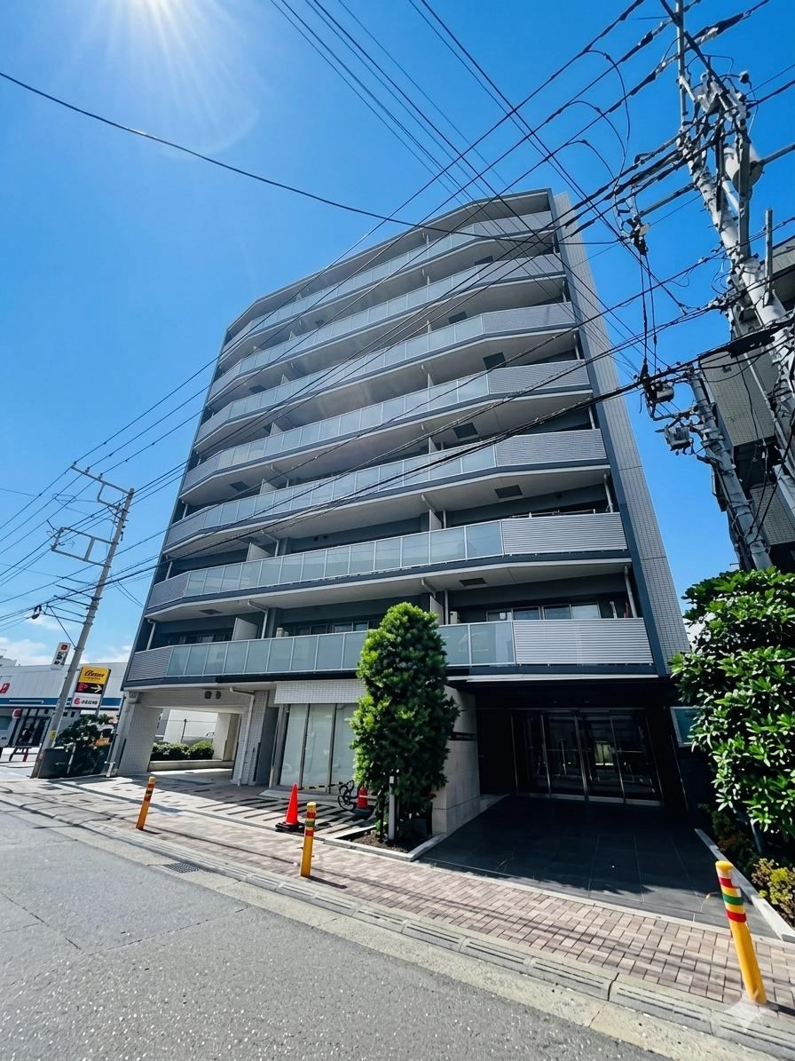 2LDK apartment in Chigasaki, Kanagawa - Photo 1