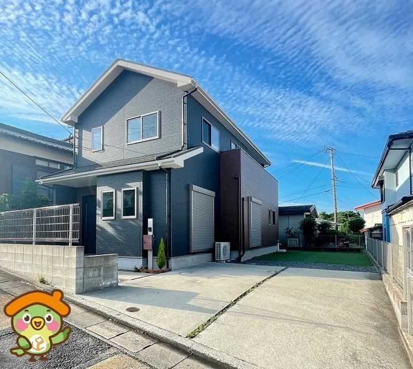 4LDK house in Kurume, Fukuoka - Photo 1