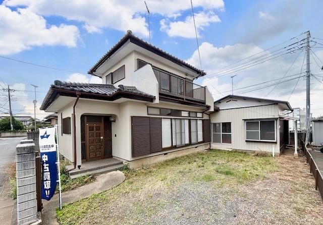 5DK house in Tsuchiura, Ibaraki - Photo 1