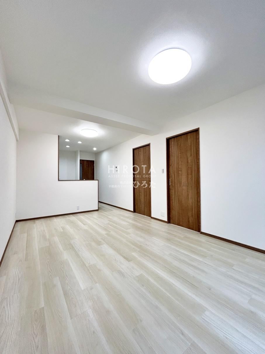 3LDK apartment in Wakamatsu Ward, Kitakyushu, Fukuoka - Photo 1