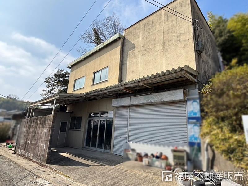 149 m² house in Nishikyo Ward, Kyoto - Photo 1