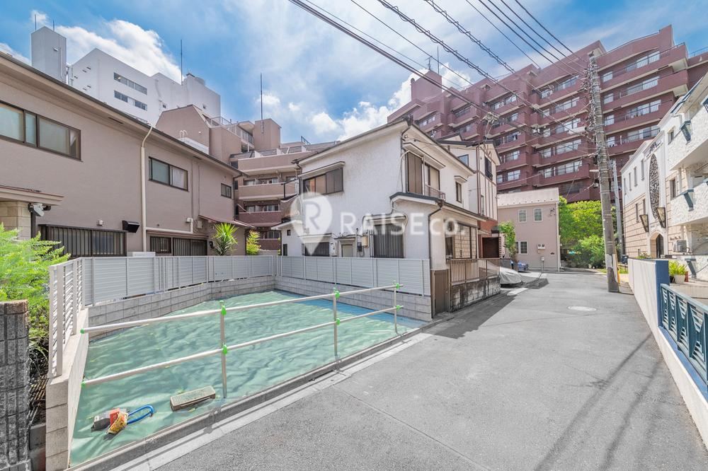 44 m² land in Shibuya Ward, Tokyo - Photo 1