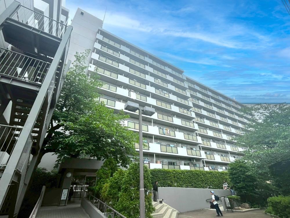 3LDK apartment in Edogawa Ward, Tokyo - Photo 1