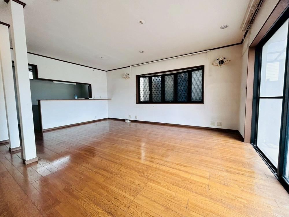 4LDK house in Hannan, Osaka - Photo 1