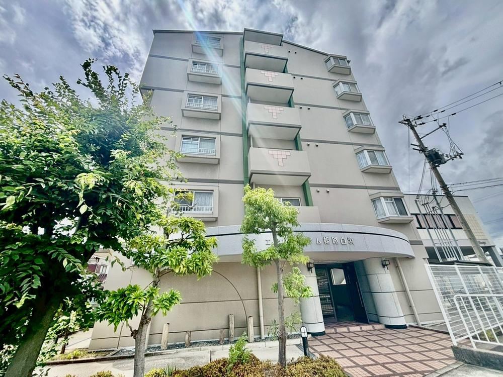 2LDK apartment in Himeji, Hyogo - Photo 1