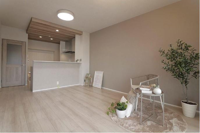 3LDK apartment in Higashiyodogawa Ward, Osaka - Photo 1