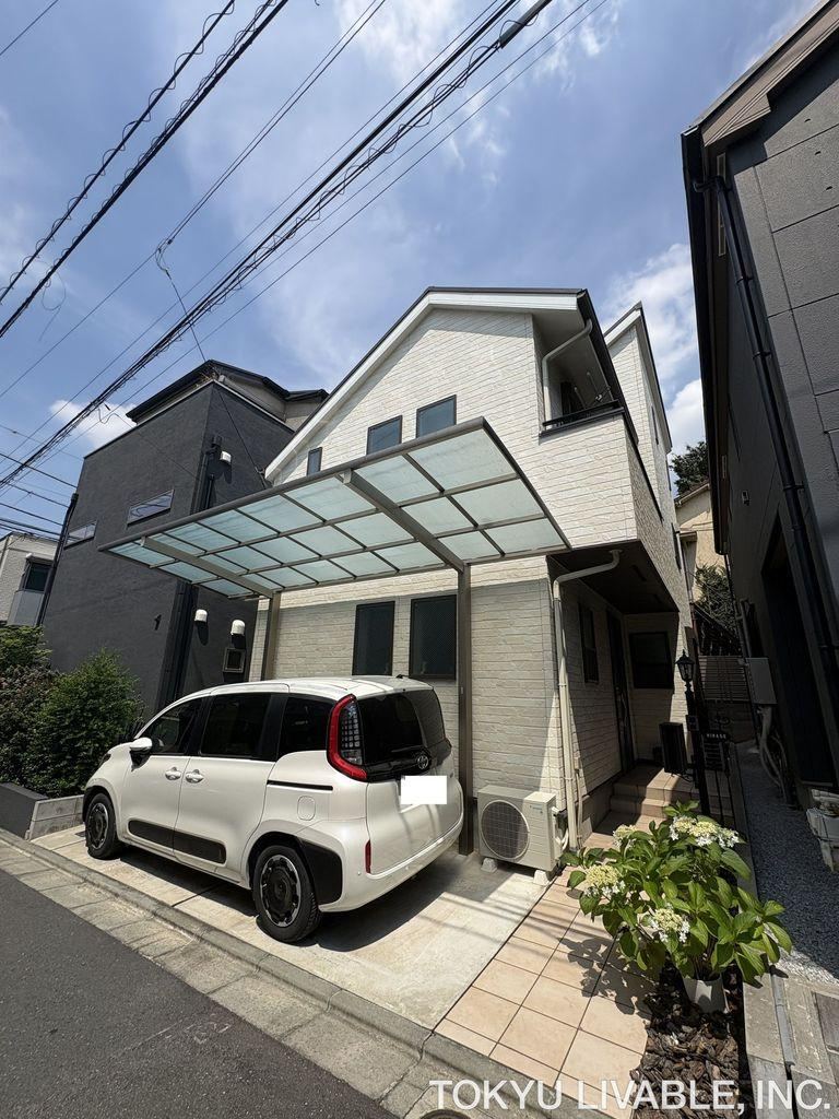 3LDK house in Setagaya Ward, Tokyo - Photo 1