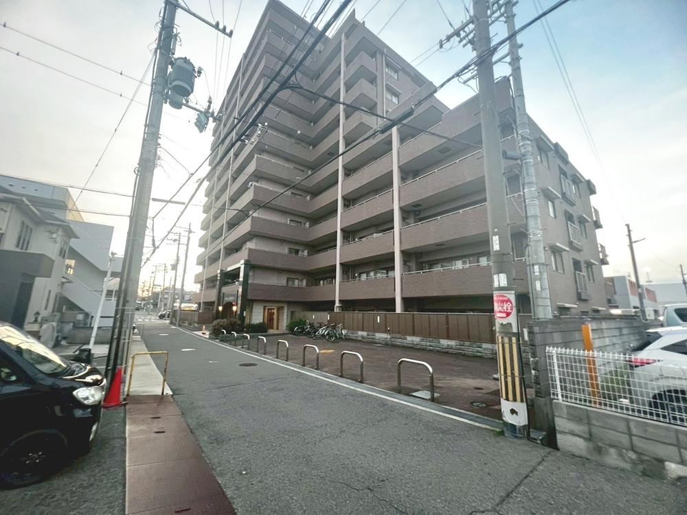 3LDK apartment in Kishiwada, Osaka - Photo 1