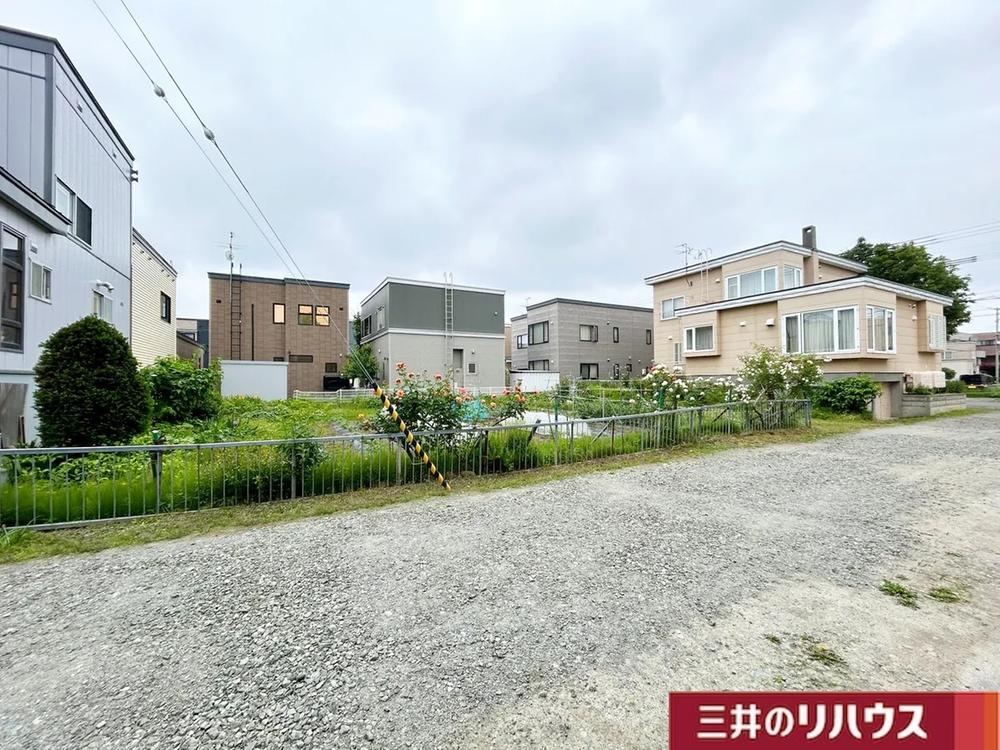 515 m² land in Higashi Ward, Sapporo, Hokkaido - Photo 1