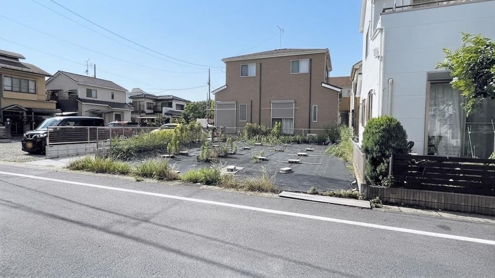 100 m² land in Koshigaya, Saitama - Photo 1