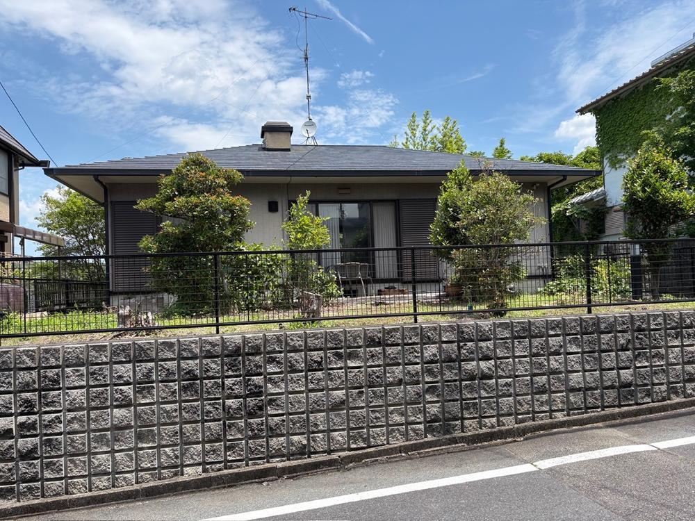 2LDK+S house in Tajimi, Gifu - Photo 1