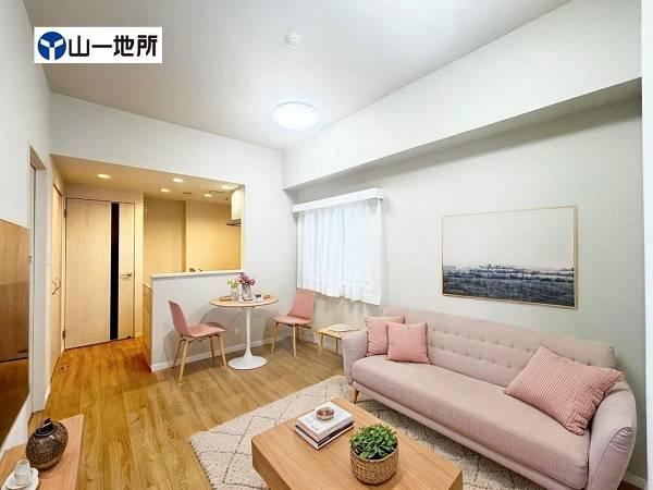 1LDK+S apartment in Aoba Ward, Sendai, Miyagi - Photo 1
