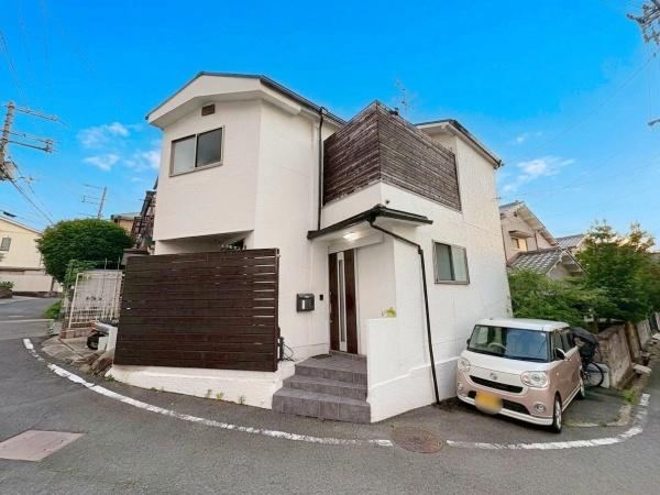 1LDK house in Higashiosaka, Osaka - Photo 1