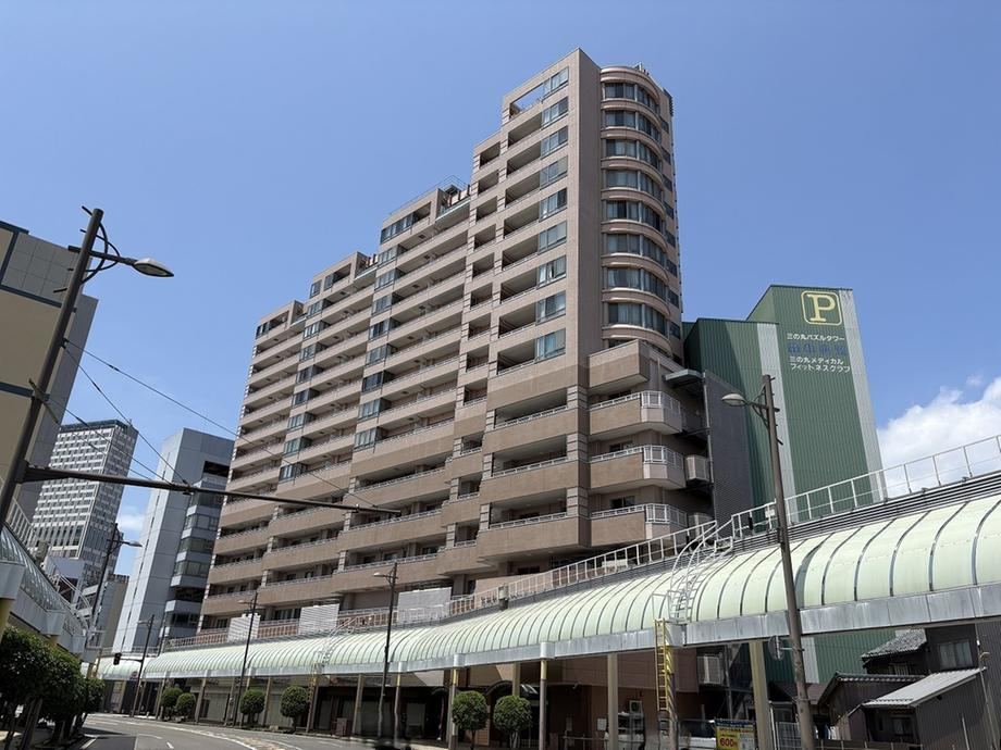 3LDK apartment in Fukui, Fukui - Photo 1
