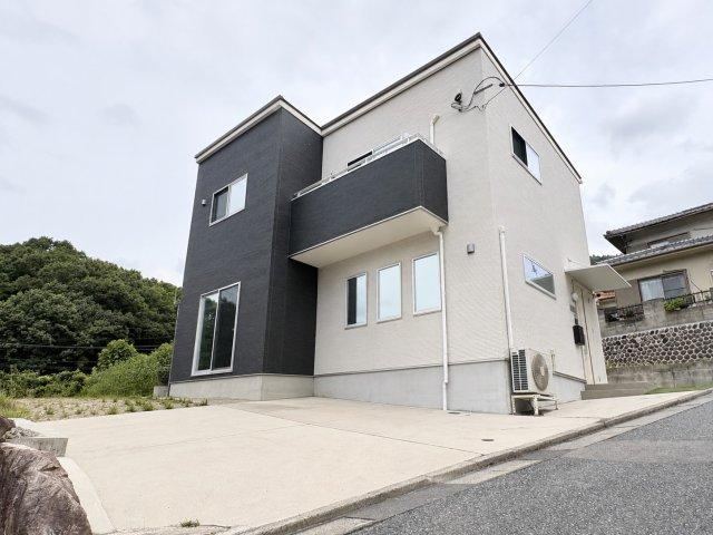 3LDK house in Asakita Ward, Hiroshima - Photo 1