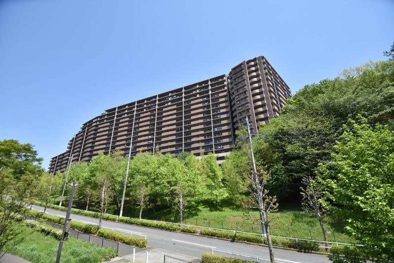 4LDK apartment in Machida, Tokyo - Photo 1