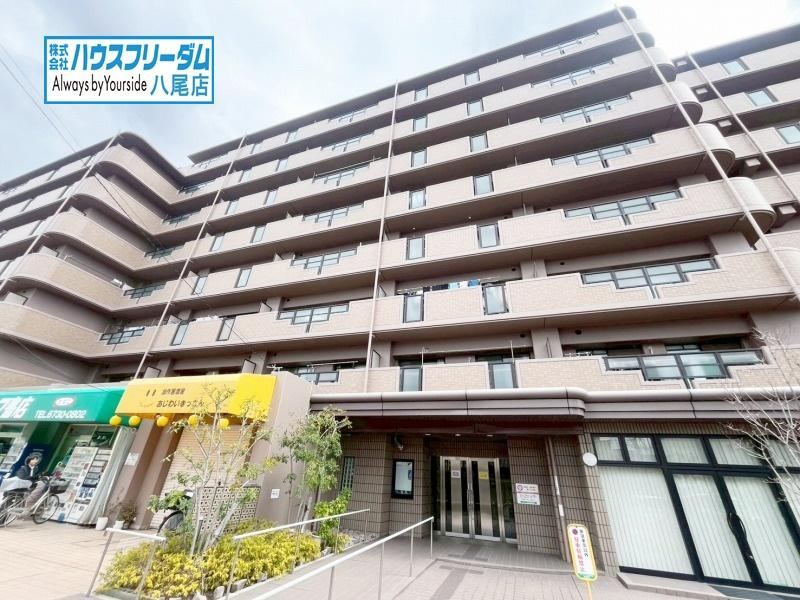 3LDK apartment in Higashiosaka, Osaka - Photo 1