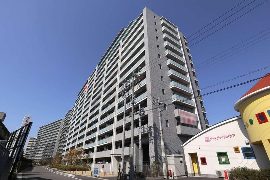 3LDK apartment in Nagakute, Aichi - Photo 1