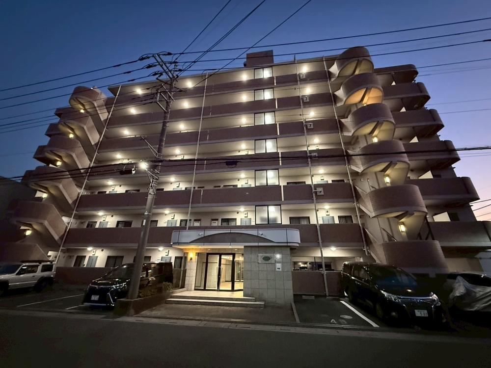 3LDK apartment in Soka, Saitama - Photo 1