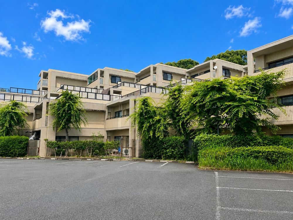 3LDK apartment in Higashi Ward, Fukuoka - Photo 1