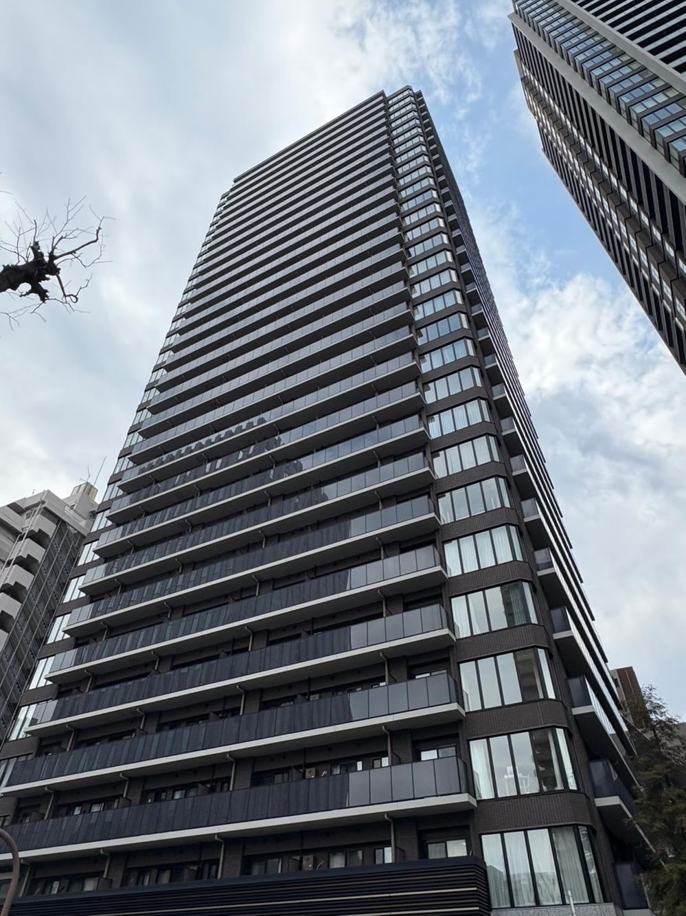 2LDK apartment in Chuo Ward, Osaka - Photo 1