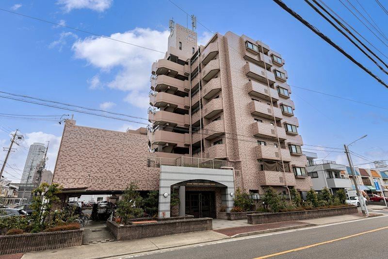 3LDK apartment in Kita Ward, Nagoya, Aichi - Photo 1