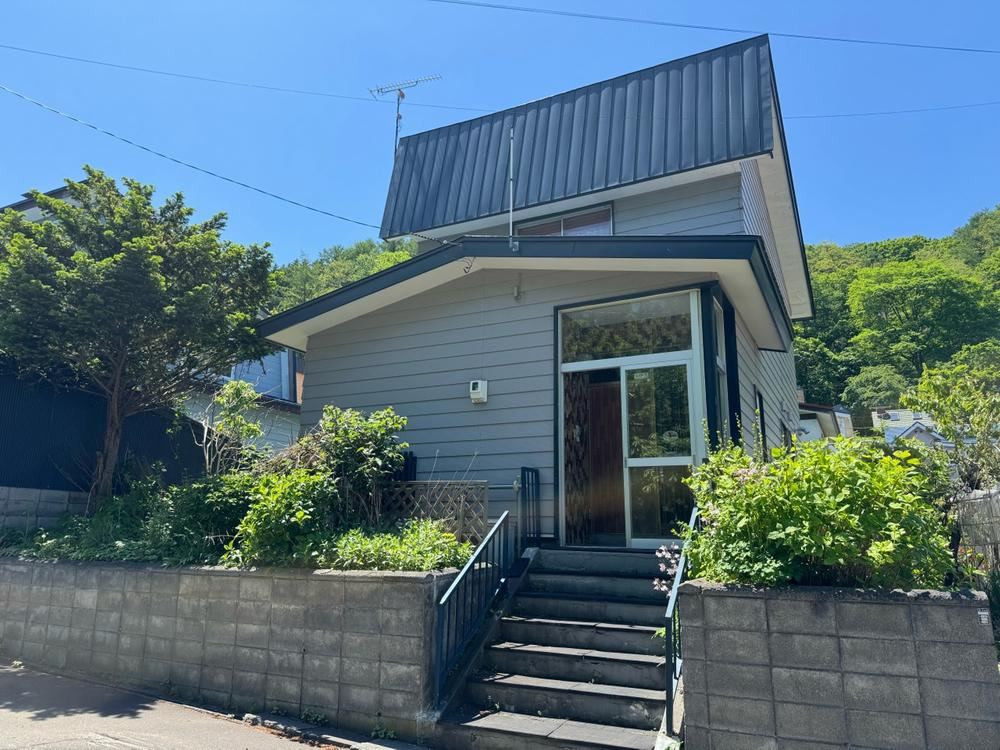 3LDK+S house in Otaru, Hokkaido - Photo 1
